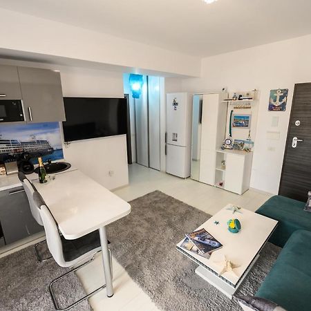 The Captain'S Home - Mamaia Nord 那沃达利 外观 照片